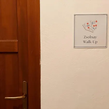 Zsolnay Walk-up Pecs